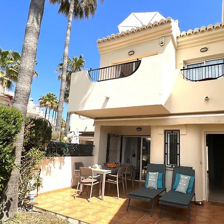Stylish Townhouse In Beachfront Complex Marbella Esterno foto