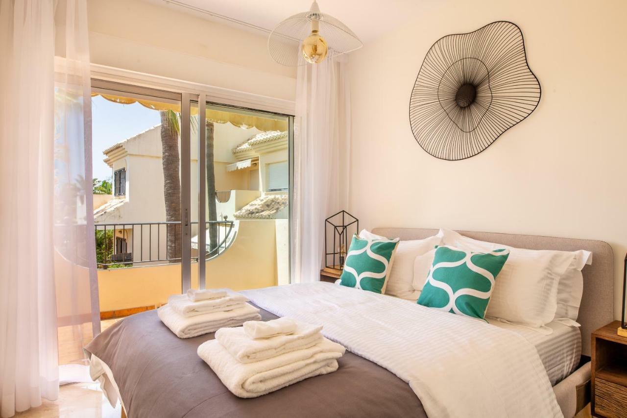 Stylish Townhouse In Beachfront Complex Marbella Esterno foto